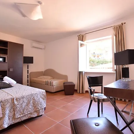 Le Picchiaie 4* Портоферрайо