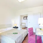 Otel Essence Isola D'elba - Le Picchiaie 4*