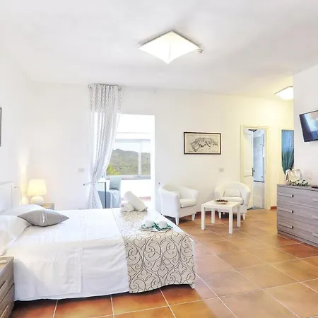 Le Picchiaie Hotel