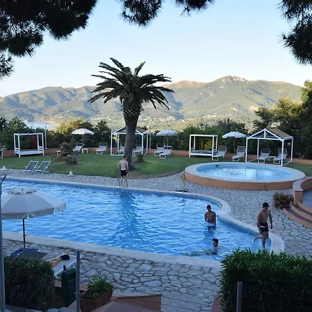 Le Picchiaie Hotel
