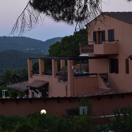 Le Picchiaie Hotel Portoferraio