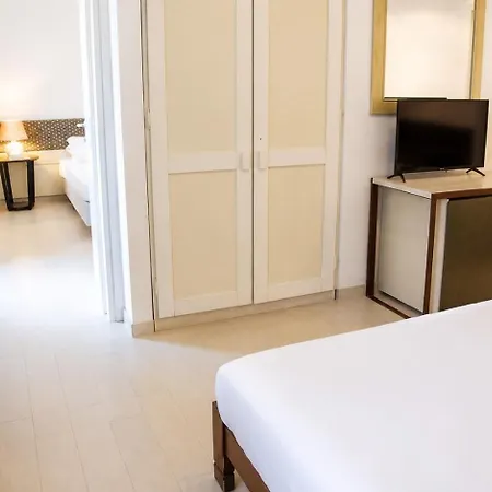 Essence Isola D'elba - Le Picchiaie 4*