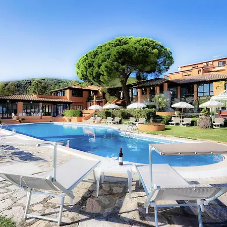 Le Picchiaie Hotel 4*