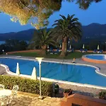 Essence Isola D'elba - Le Picchiaie 4*